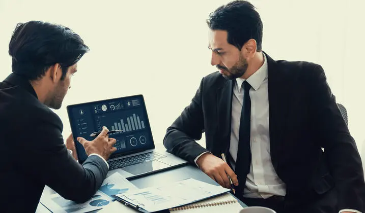 Continuous Learning and Skill Development in Mastering the Share Market