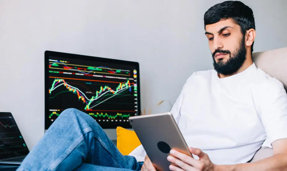 Comparison of Free Vs. Paid Online Stock Market Courses